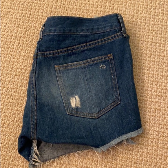Cutoff jean shorts - Picture 2 of 2